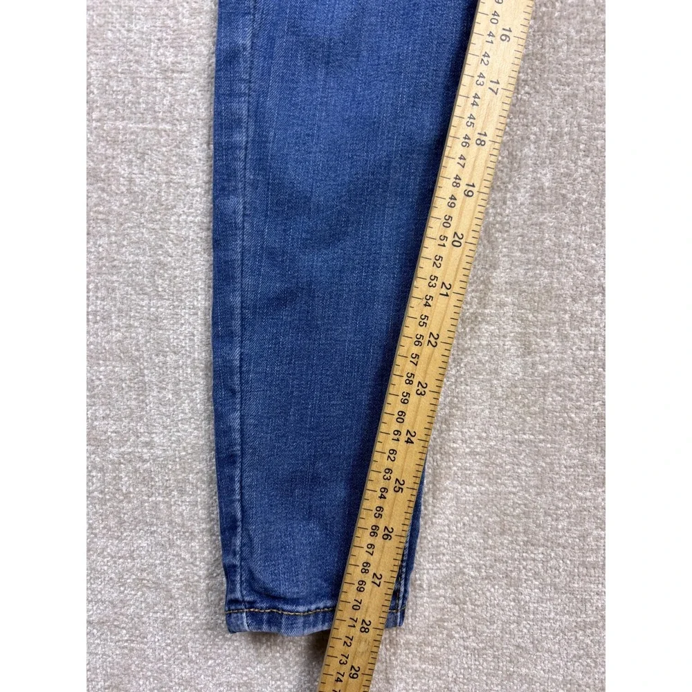 Levis 720 High Rise Super Skinny Jeans Medium Wash Blue Denim Womens 27